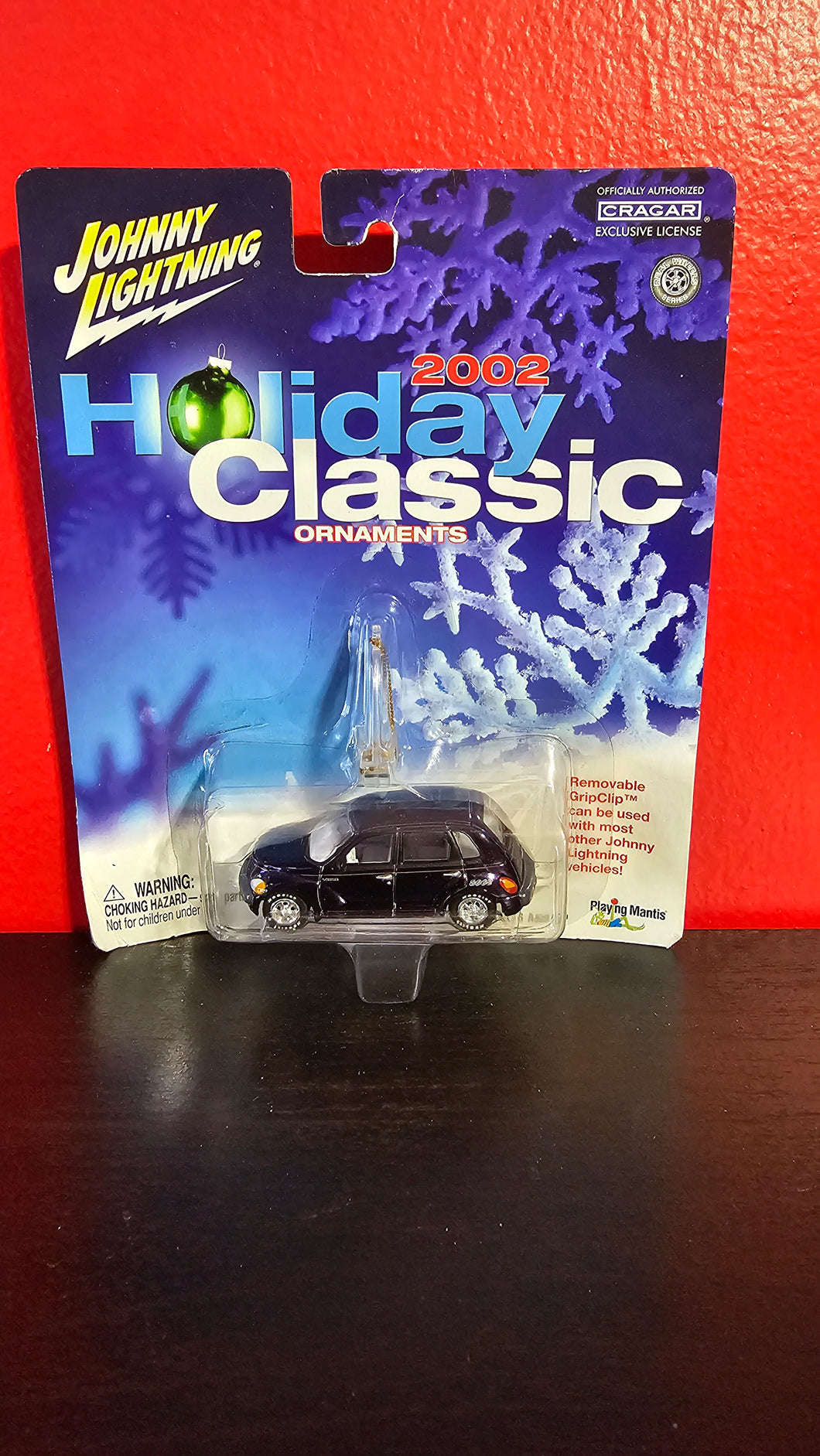 Johnny Lightning 2002 Hoiliday Classic Ornaments '01 Chrysler PT Cruiser