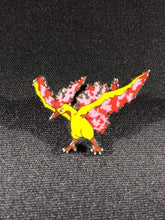 Load image into Gallery viewer, Pokemon Moltres Collector&#39;s Pin CMC Collector&#39;s Pin
